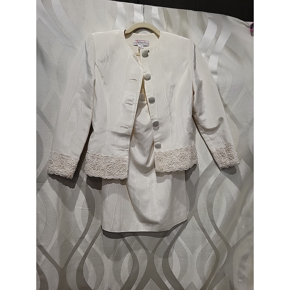 Talbots AJ Bari XS Vintage 80s Cream Moire Embroidered Sequin Trim Skirt Suit